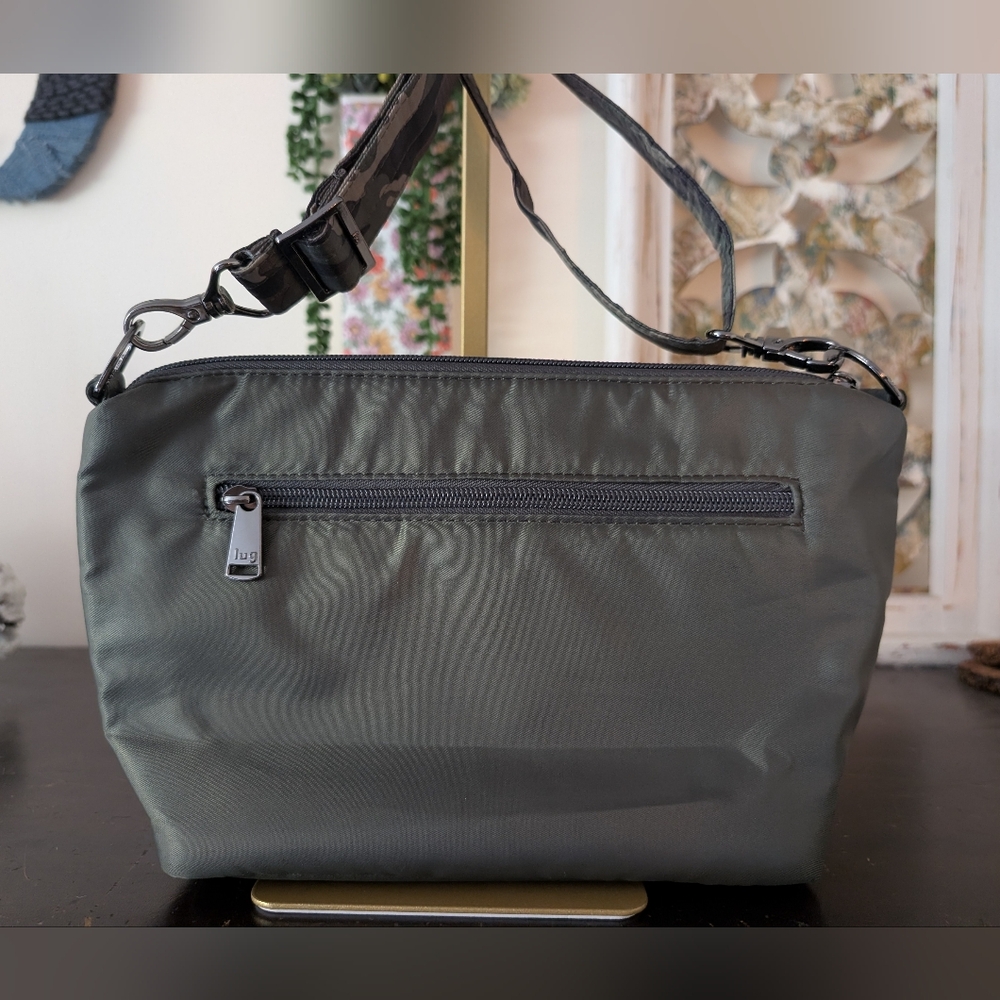Lug Flare Crossbody Bag - Picture 4 of 11